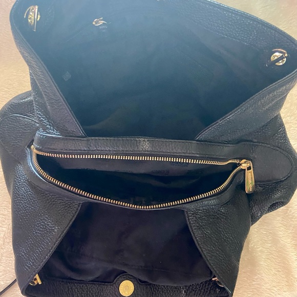 Michael Kor bag - Picture 3 of 3